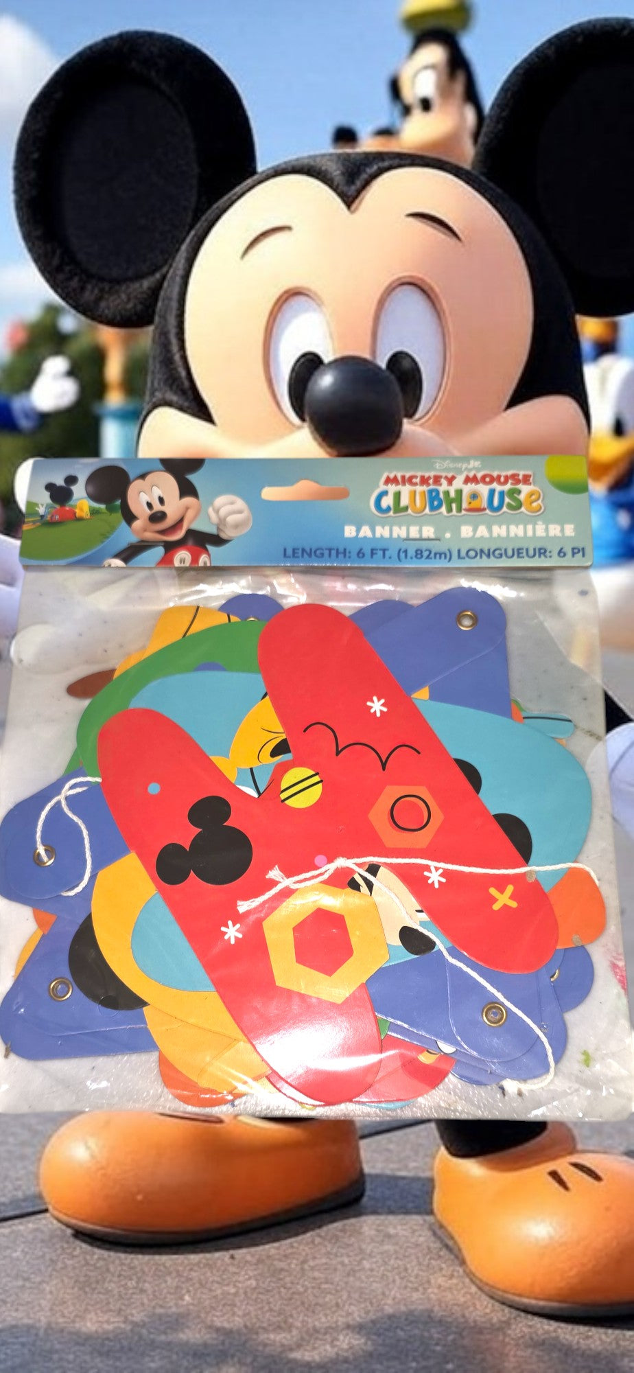 MIckey and Minnie Bundles each one is for 8 people