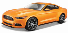 Maisto 1:18 2015 Ford Mustang GT