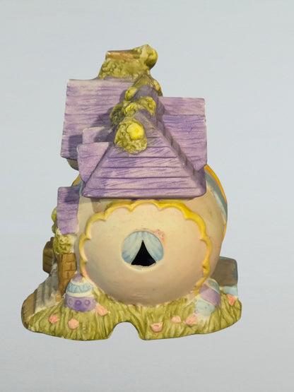 "BUNNY BURROW COTTAGE " un-painted comes with paint and brush